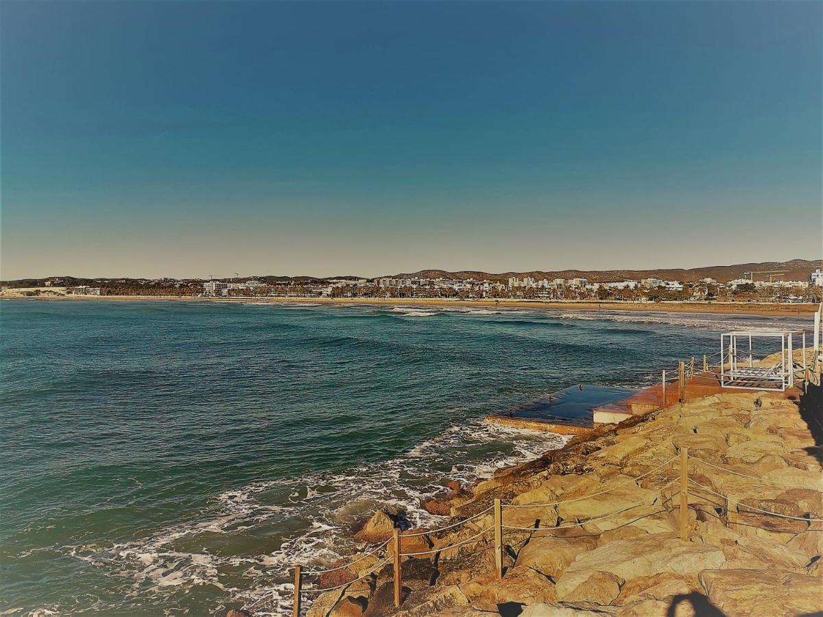 Casa Kimo Platja Vilanova i la Geltrú Exterior foto